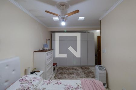 Casa para alugar com 250m², 4 quartos e 2 vagas Casa para alugar com 250m², 4 quartos e 2 vagasSuíte 2