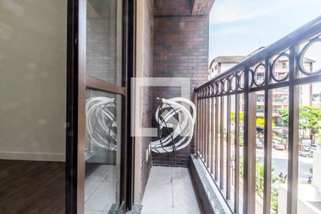 Apartamento à venda com 97m², 3 quartos e 2 vagasSacada