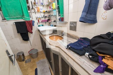 Apartamento à venda com 160m², 3 quartos e sem vagaBanheiro