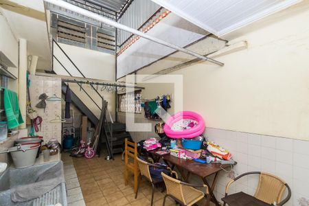 Apartamento à venda com 160m², 3 quartos e sem vagaÁrea de Serviço
