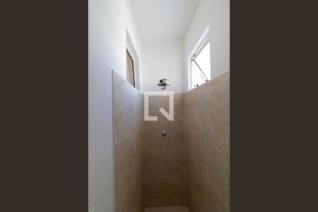 Apartamento à venda com 112m², 2 quartos e sem vagaBanheiro da Suíte