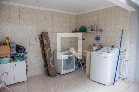 Casa à venda com 275m², 3 quartos e 2 vagasÁrea de serviço