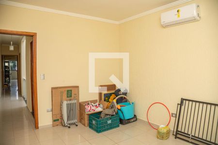 Casa à venda com 275m², 3 quartos e 2 vagasQuarto 3