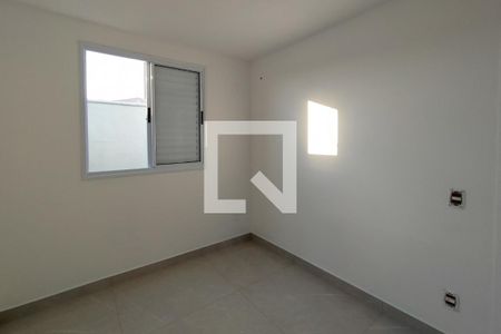 Apartamento à venda com 57m², 2 quartos e 1 vagaQuarto 2