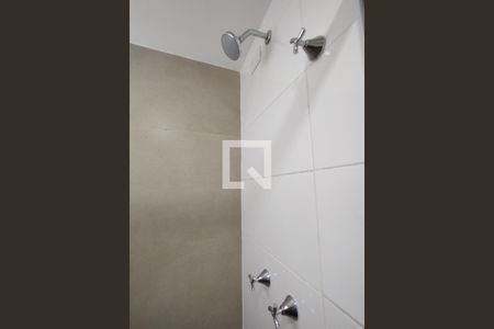 Apartamento para alugar com 60m², 2 quartos e sem vagaBanheiro da Suíte