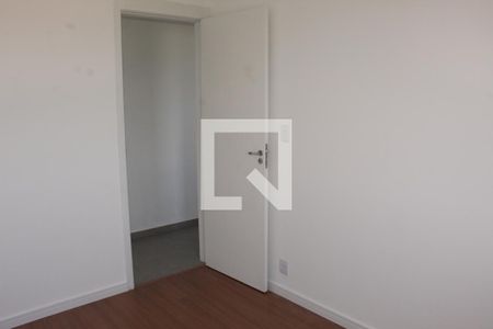 Quarto de apartamento para alugar com 2 quartos, 47m² em Jardim Pioneiro, Cotia