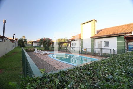 Casa de condomínio à venda com 80m², 2 quartos e 2 vagasÁrea comum - Piscina