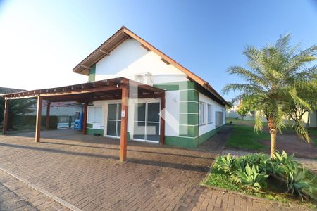 Casa de condomínio à venda com 80m², 2 quartos e 2 vagasÁrea comum - Salão de festas