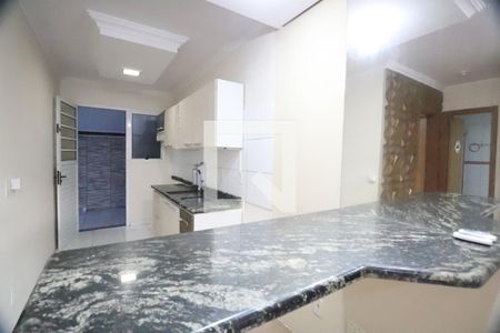 Casa de condomínio à venda com 80m², 2 quartos e 2 vagasCozinha