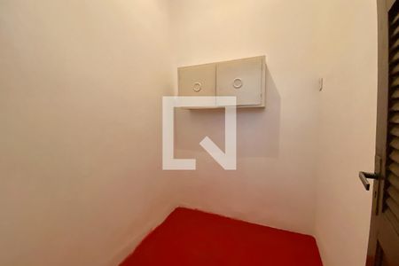 Apartamento para alugar com 100m², 2 quartos e sem vagaQuarto de Serviço