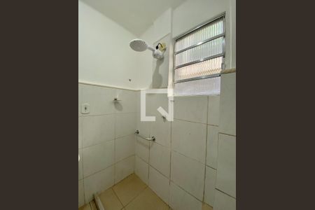 Apartamento para alugar com 100m², 2 quartos e sem vagaBanheiro