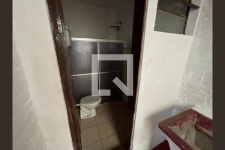 Casa de condomínio à venda com 60m², 2 quartos e 1 vagaBanheiro