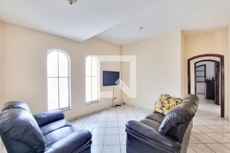 Casa para alugar com 4 quartos, 244m² em Jardim Bela Vista, São José dos Campos