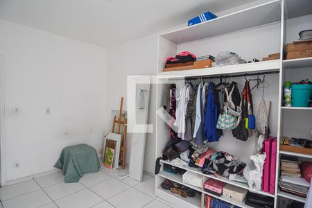 Casa à venda com 125m², 5 quartos e 3 vagas Casa à venda com 125m², 5 quartos e 3 vagasQuarto 2