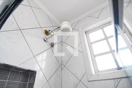 Casa à venda com 125m², 5 quartos e 3 vagas Casa à venda com 125m², 5 quartos e 3 vagasBanheiro/Vista/sacada Suíte