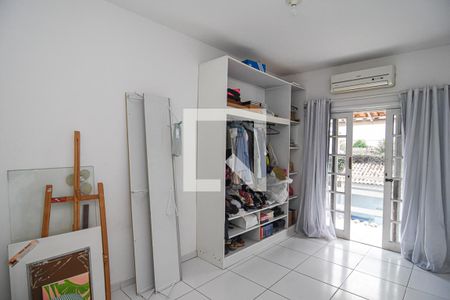 Casa à venda com 125m², 5 quartos e 3 vagas Casa à venda com 125m², 5 quartos e 3 vagasQuarto 2