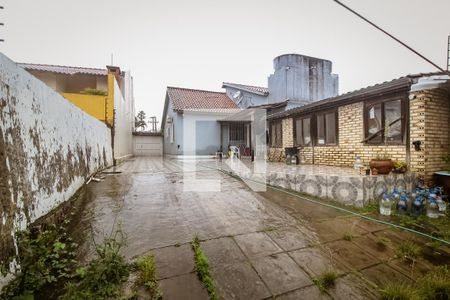 Casa à venda com 200m², 3 quartos e 8 vagasQuintal
