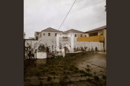 Casa à venda com 200m², 3 quartos e 8 vagasVista quarto 4