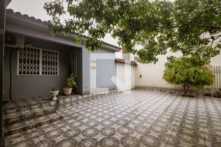 Casa à venda com 200m², 3 quartos e 8 vagasJardim