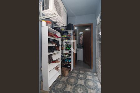 Casa à venda com 200m², 3 quartos e 8 vagasDispensa