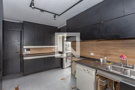 Apartamento à venda com 570m², 3 quartos e 4 vagas