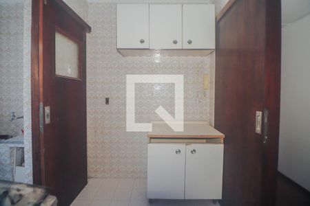 Apartamento para alugar com 75m², 2 quartos e 2 vagas Apartamento para alugar com 75m², 2 quartos e 2 vagasCozinha
