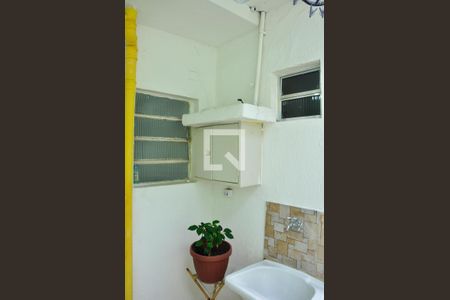 Casa para alugar com 40m², 1 quarto e sem vagaDetalhe - Quintal e Área de Serviço