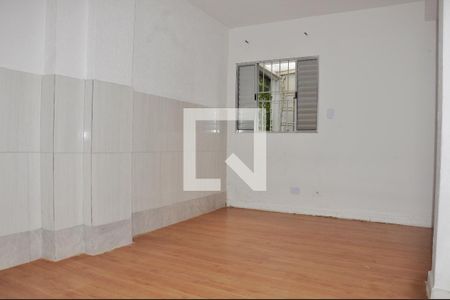 Casa para alugar com 40m², 1 quarto e sem vagaQuarto