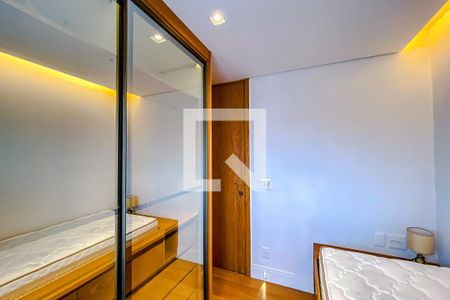Apartamento para alugar com 56m², 2 quartos e 2 vagasQuarto