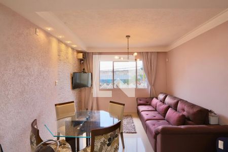 Sala de casa à venda com 3 quartos, 110m² em Vila Invernada, São Paulo