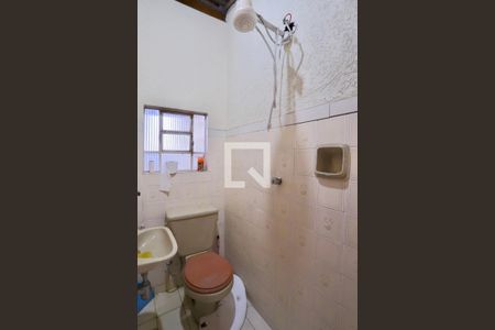 Casa à venda com 110m², 3 quartos e 3 vagasBanheiro de serviço