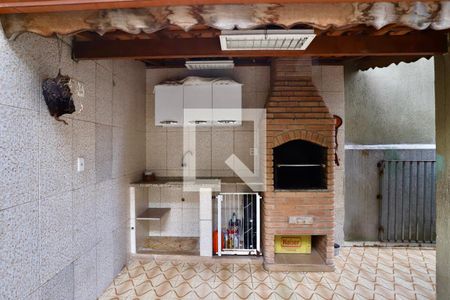 Casa à venda com 110m², 3 quartos e 3 vagasChurrasqueira