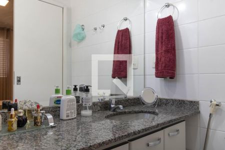 Apartamento à venda com 113m², 3 quartos e 2 vagasBanheiro da Suíte