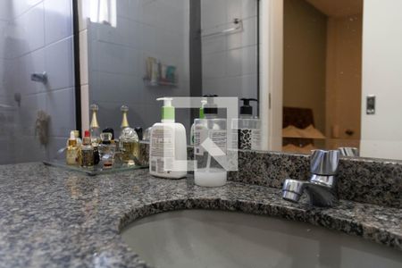 Apartamento à venda com 113m², 3 quartos e 2 vagasBanheiro da Suíte