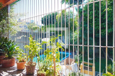 Casa à venda com 520m², 4 quartos e 5 vagasVaranda - Vista