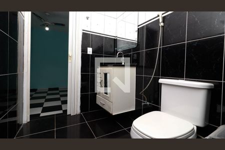 Casa para alugar com 60m², 1 quarto e 1 vaga Casa para alugar com 60m², 1 quarto e 1 vagaBanheiro