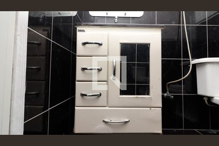 Casa para alugar com 60m², 1 quarto e 1 vaga Casa para alugar com 60m², 1 quarto e 1 vagaBanheiro