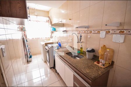 Apartamento à venda com 75m², 2 quartos e 1 vagaCozinha