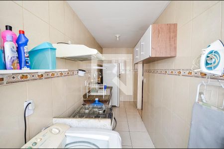 Apartamento à venda com 75m², 2 quartos e 1 vagaÁrea de Serviço