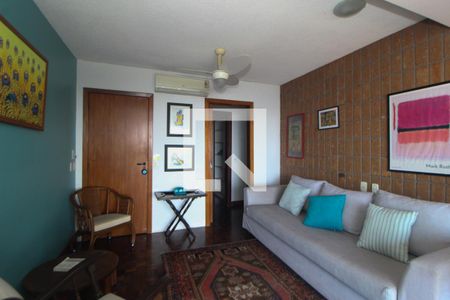 Casa à venda com 596m², 6 quartos e 4 vagas Casa à venda com 596m², 6 quartos e 4 vagasquarto 2