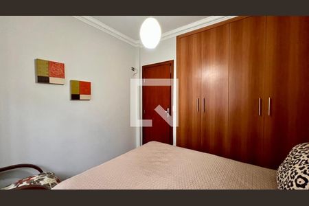 Quarto de apartamento à venda com 3 quartos, 100m² em Nova Suíça, Belo Horizonte