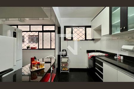 Apartamento à venda com 100m², 3 quartos e 1 vaga Apartamento à venda com 100m², 3 quartos e 1 vagaCozinha