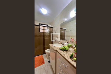 Apartamento à venda com 100m², 3 quartos e 1 vaga Apartamento à venda com 100m², 3 quartos e 1 vagaBanheiro