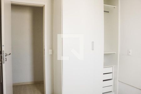 Quarto 1 de apartamento para alugar com 2 quartos, 50m² em Jardim Sao Joao (jaragua), São Paulo