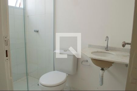 Casa de condomínio para alugar com 60m², 2 quartos e 2 vagasBanheiro