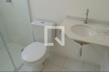 Casa de condomínio para alugar com 60m², 2 quartos e 2 vagasBanheiro