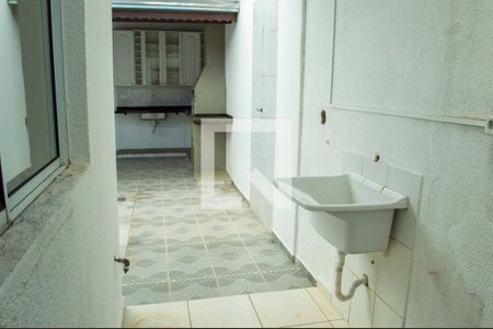 Casa de condomínio para alugar com 60m², 2 quartos e 2 vagasÁrea de Serviço