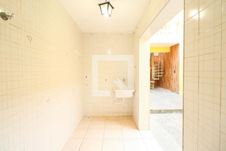 Casa à venda com 290m², 3 quartos e 2 vagasÁrea de Serviço