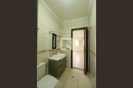 Casa à venda com 290m², 3 quartos e 2 vagasBanheiro da Suíte 3