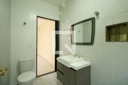 Casa à venda com 290m², 3 quartos e 2 vagasBanheiro da Suíte 2